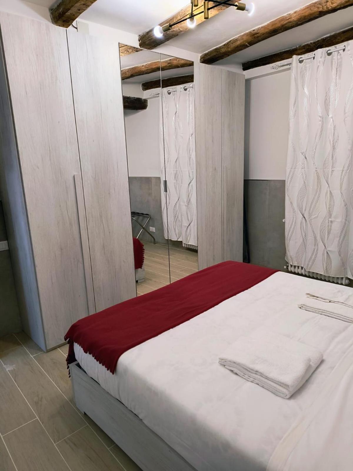 50 Tourist House Bologna - Pratello - Self Check-In Διαμέρισμα Εξωτερικό φωτογραφία